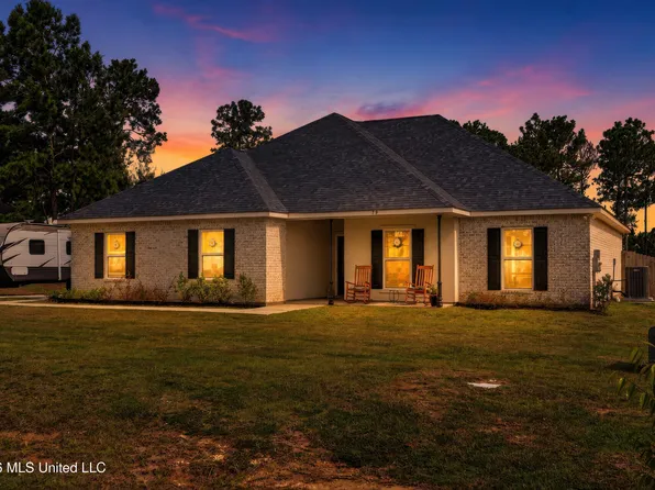 79 Sweet Birch Dr, Carriere, MS 39426