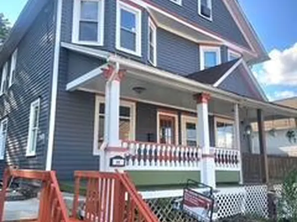 30 S 6th St, Bangor, PA 18013