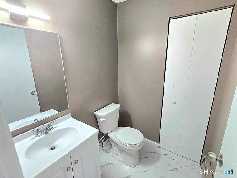 274 Bellevue St — Photo 11