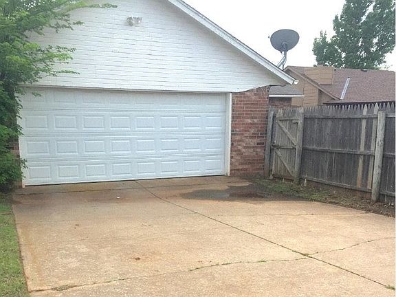2 car Garage in back with electric opener