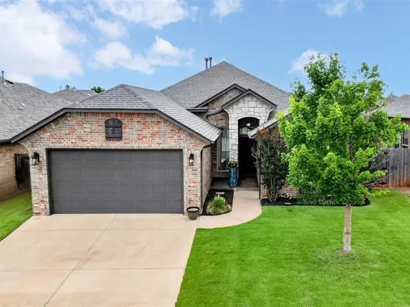 16404 Iron Fire Ct, Edmond, OK 73013