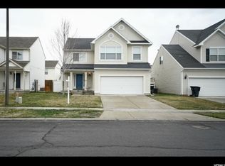 1327 Glenbarr Dr, Springville, UT 84663