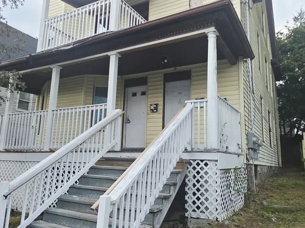 26 Ridgewood Street, Waterbury, CT 06710