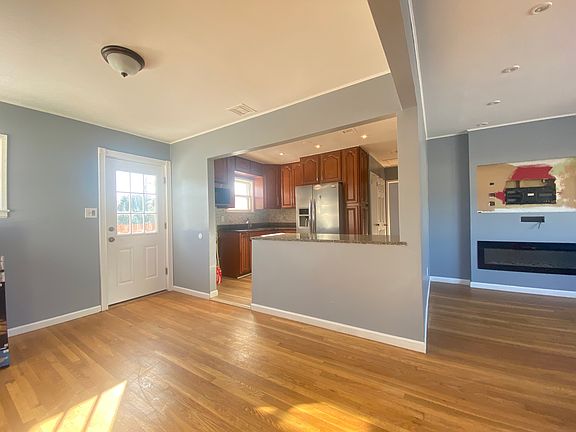 3rd image of 62 Harold Ave #1