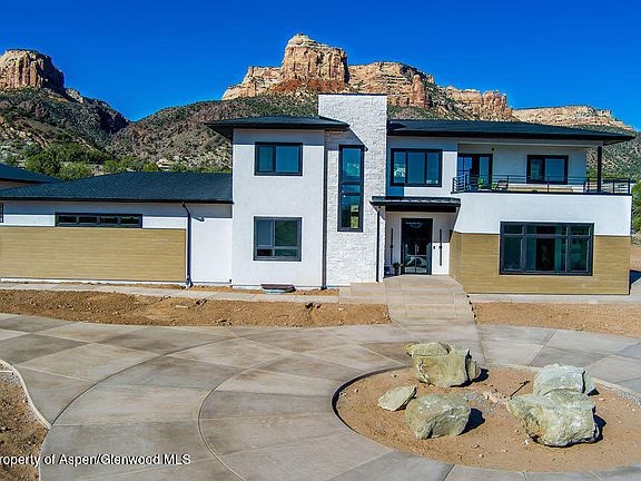 4th image of 2216 Rimrock Rd