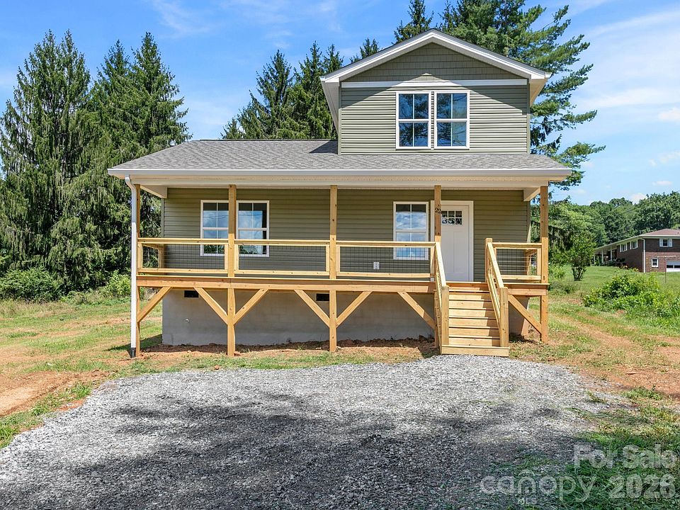 1st image of 22 Roberts Dr