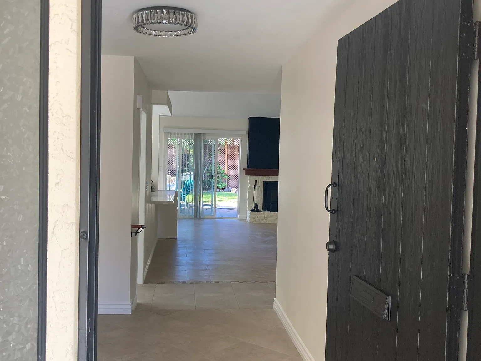 3 bed, 1500 sqft, $5,500 — Photo 4