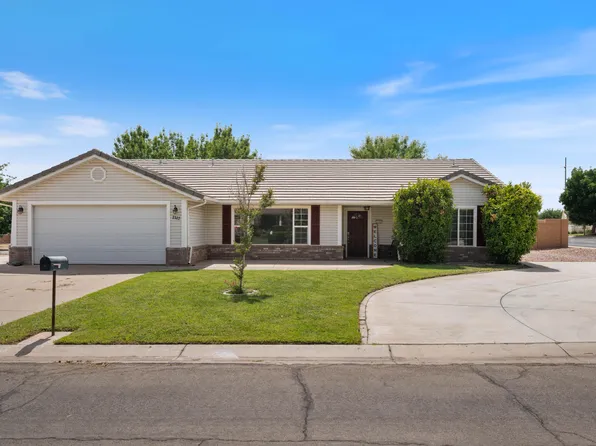 2322 S Coletero Cir, Washington, UT 84780