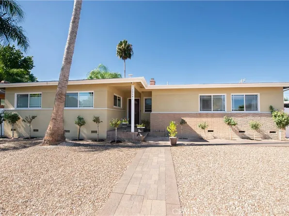 19541 Victory Blvd, Reseda, CA 91335