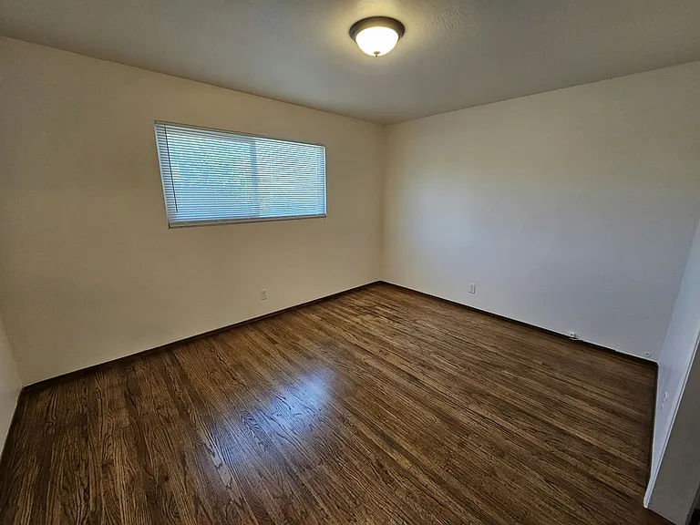 3152 Huntington Ct — Photo 33