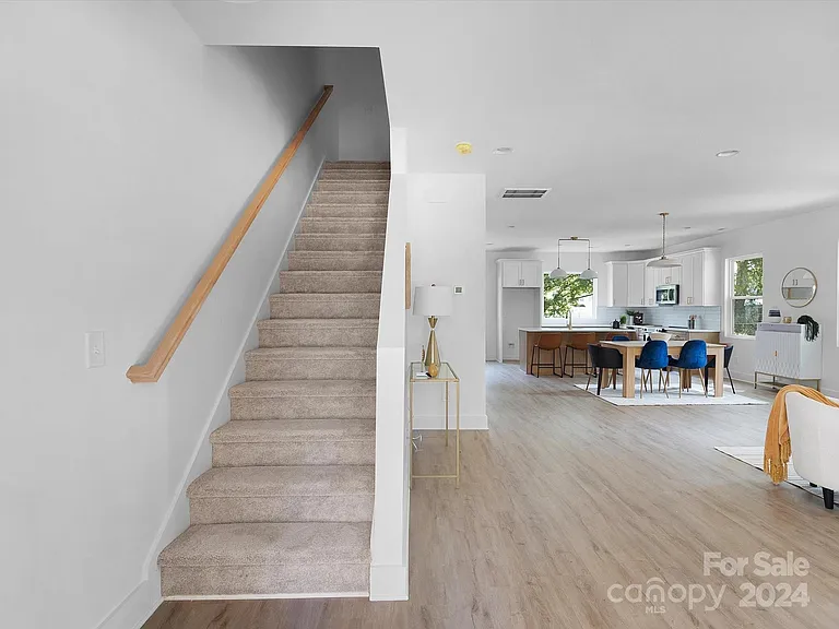 3907 Privette Rd — Photo 10