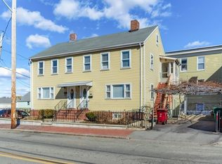 556 Central St, Lowell, MA 01852