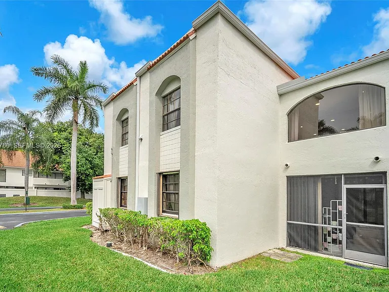 3571 Magellan Cir #3434 — Photo 41