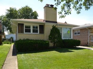 2823 W 100th Pl #1, Evergreen Park, IL 60805