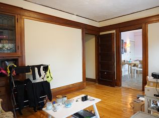 220 South St #4, Chestnut Hill, MA 02467