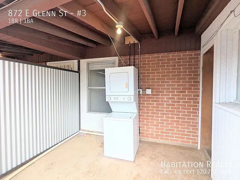 872 E Glenn St #3 — Photo 15