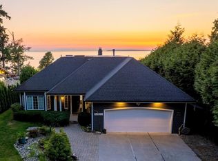 8613 Semiahmoo Drive, Blaine, WA 98230