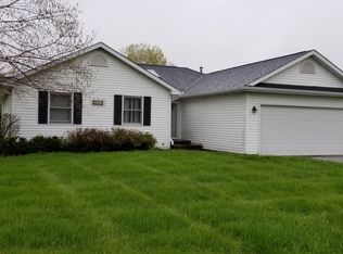 8691 N Sylvan Glen Ln, Byron, IL 61010