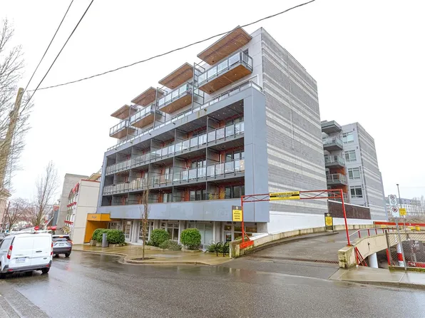 91 Chapel St #406, Nanaimo, BC V9R 0J3