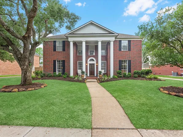 4803 Kirkwall Dr, Sugar Land, TX 77479