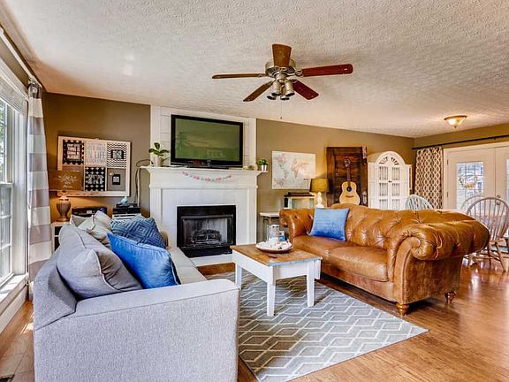 5th image of 644 Wynstone Dr