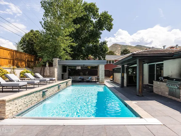 2607 E Nottingham Way, Salt Lake City, UT 84108