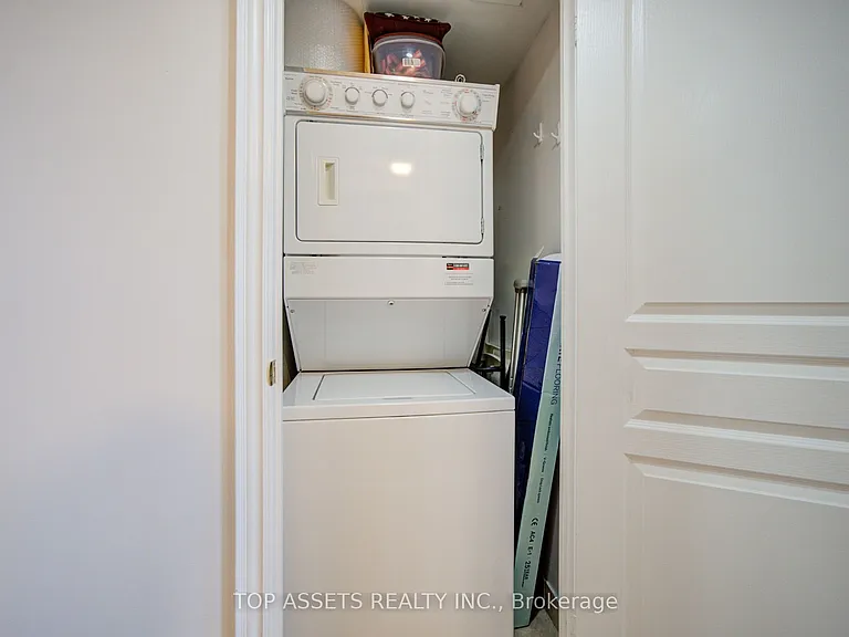 10 Northtown Way #606 — Photo 33