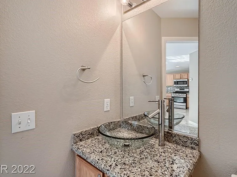 10344 Missouri Meadows St — Photo 27