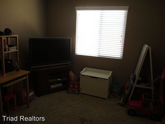 2nd image of 5575 Encelia Ave