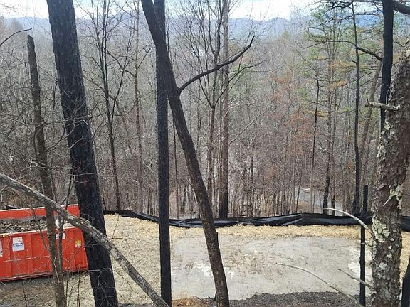 2nd image of 449 Troy Dr