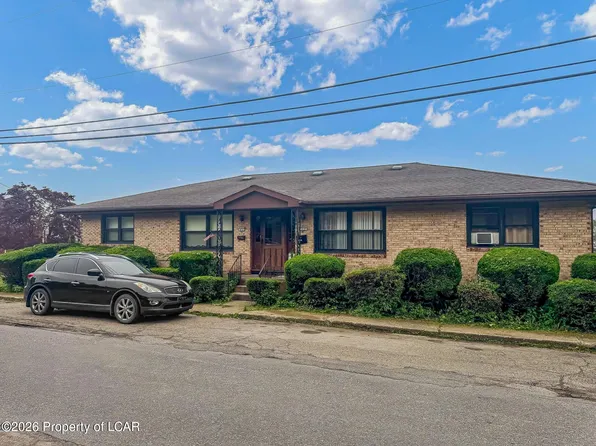 830 E 7th St #2, Hazleton, PA 18201
