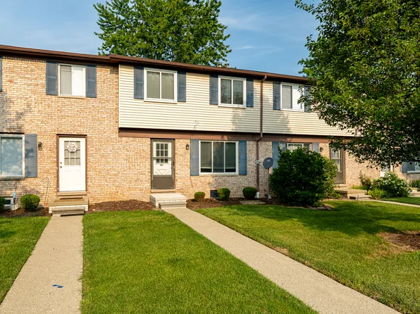 251 Sheffield Dr, Saline, MI 48176