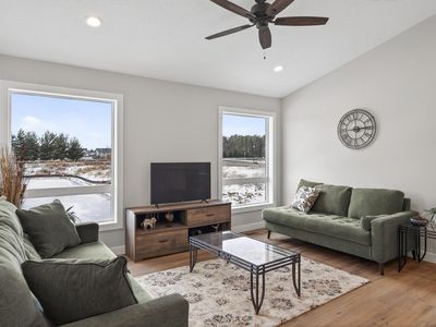 38653 Hawthorne Ave, North Branch, MN, 55056