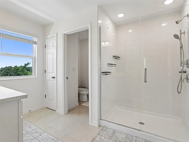 1581 Swan Swim Dr — Photo 22