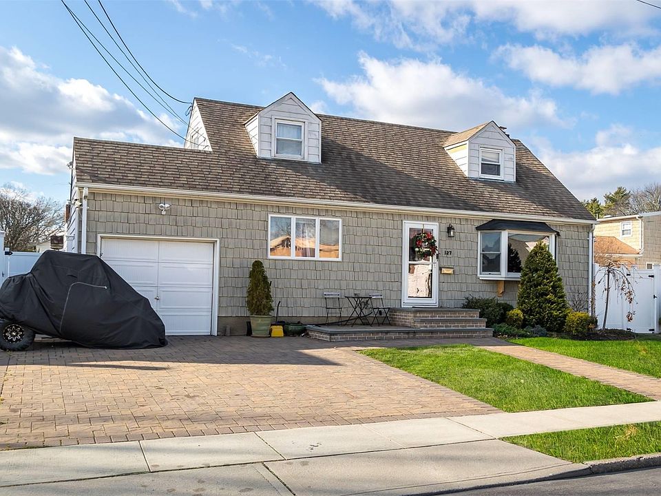 127 Dorothy Dr, East Meadow, NY 11554 MLS 3446415 Zillow