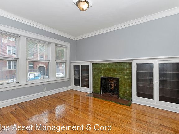3rd image of 5036 S Champlain Ave #11495367