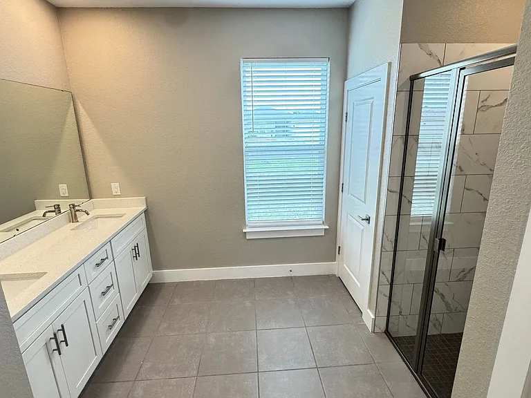 118 Lily Ln — Photo 14