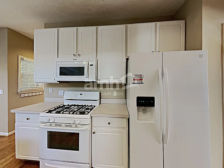 2175 Carlysle Cove Dr — Photo 10