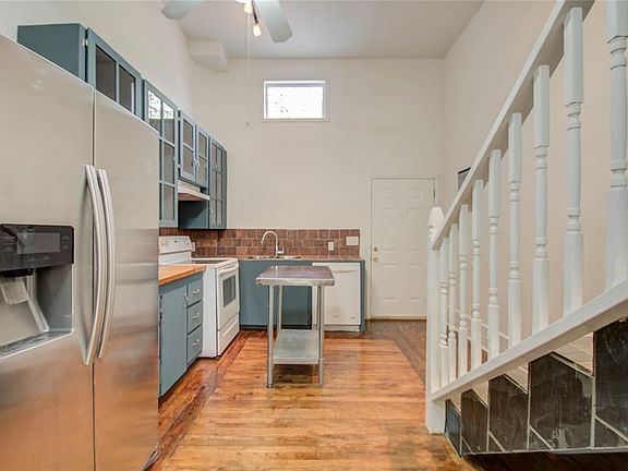4th image of 5311 Palmetto St #C