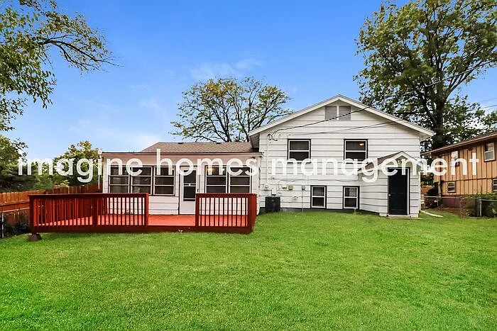 9643 Lamar Ave — Photo 14
