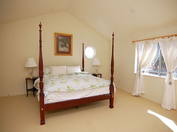 5th image of 3556 Sunnydays Ln