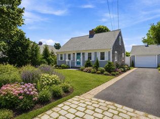 35 Walnut Street, Hyannis, MA 02601