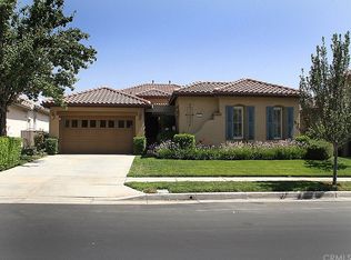 9094 Wooded Hill Dr, Corona, CA 92883