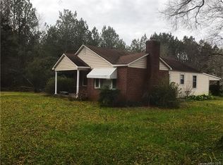 1243 Riverside Rd, Lancaster, SC 29720