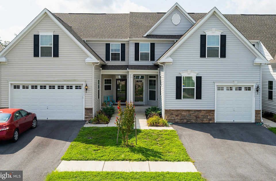 1st image of 29868 Plantation Dr #A25