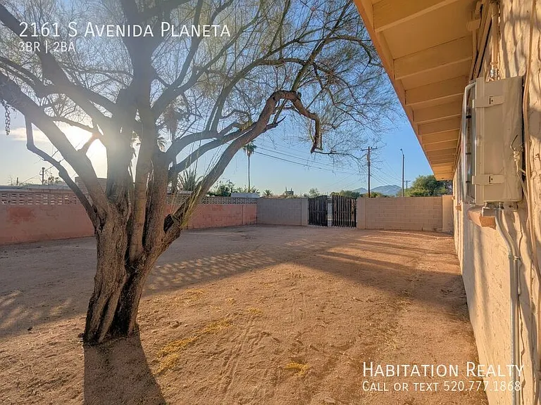 2161 S Avenida Planeta — Photo 25