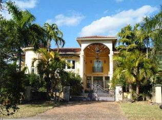 6465 SW 104th St, Pinecrest, FL 33156