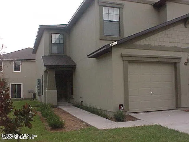3 bed, 2.0 bath, 1508 sqft, $1,395 — Photo 1