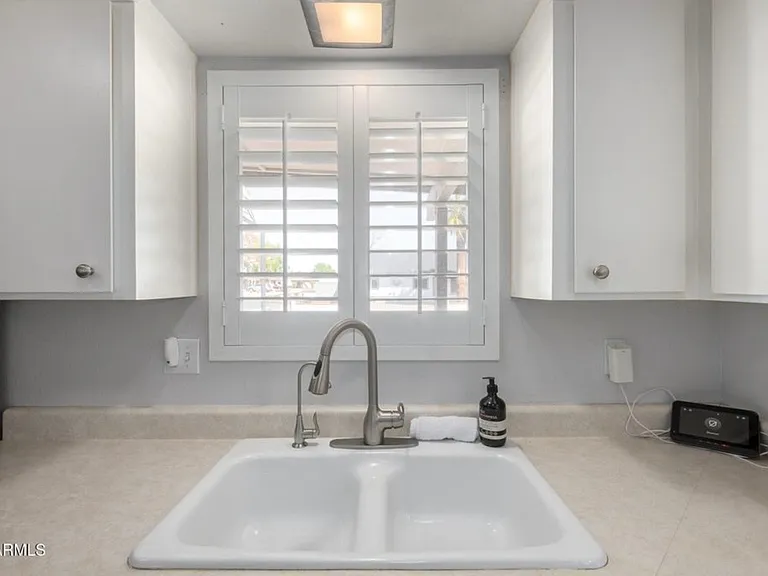 3939 W Caron St — Photo 8