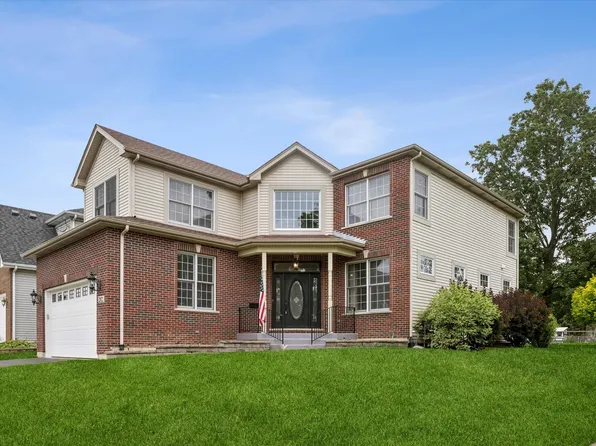 202 W Willow St, Lombard, IL 60148